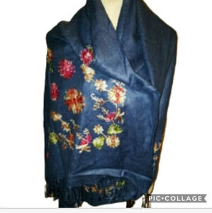 Embroidered beauty‎ scarf shawl NEW